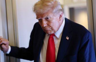 Trump Says TV Networks That Criticize Him Ought to Lose Their Licenses