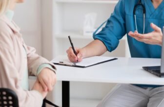 AI Medical Instruments Present Worse Therapy for Girls and Underrepresented Teams