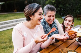 The Sandwich Era: My Story of Caring for Ageing Mother and father Whereas Elevating Children