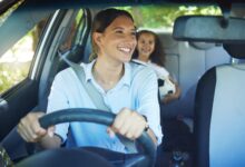 Similar Staff, Completely different Paths: Keep-at-Residence Mothers and Working Mothers